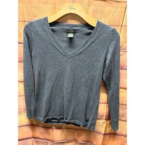 Eddie Bauer Womans Medium Grey Cotton Cashmere Shirt Thin Sweater Style0664VNeck
